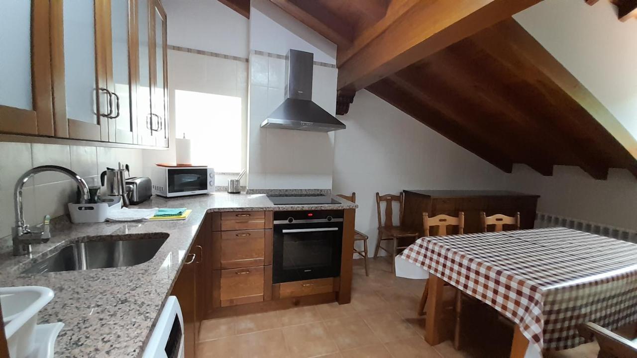 Apartamentos El Haya Cosgaya Eksteriør billede